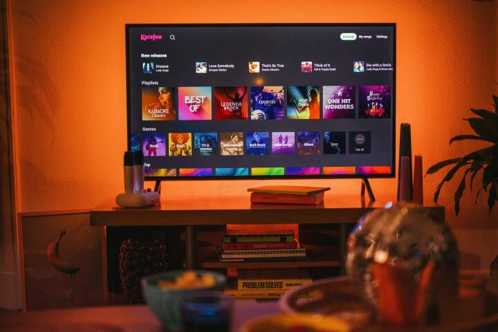 Karafun app on a tv at home